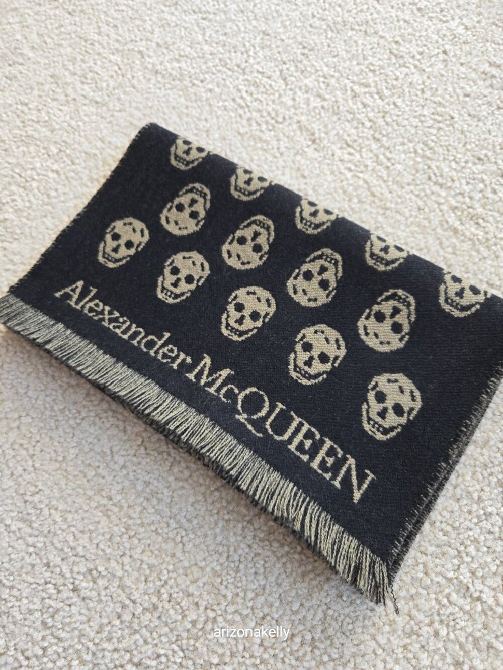 McQueen Wool Skull Scarf Jacquard Black & Tan - Picture 15 of 15